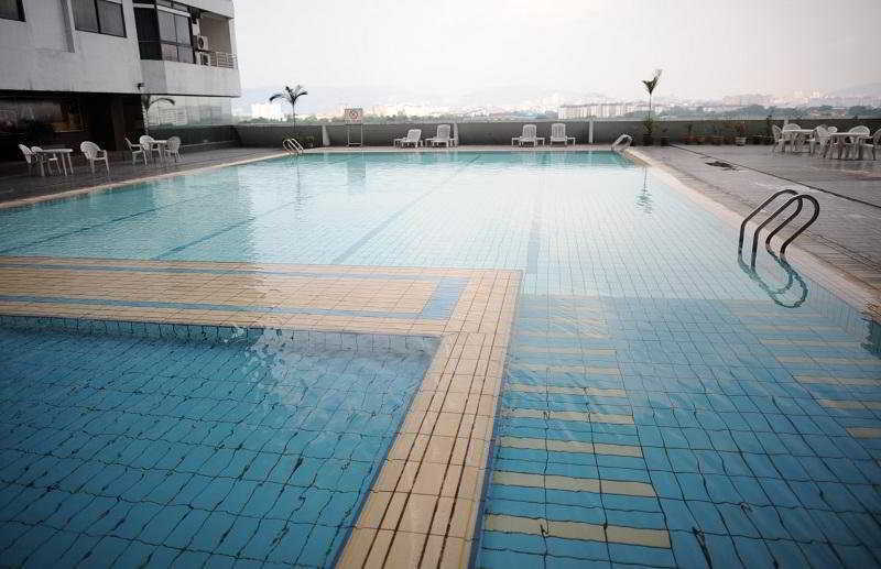 Fahrenheit Suites Bukit Bintang, Kuala Lumpur Zewnętrze zdjęcie