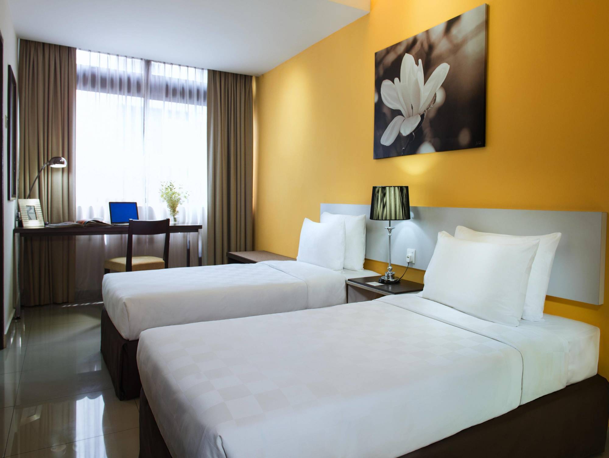Fahrenheit Suites Bukit Bintang, Kuala Lumpur Zewnętrze zdjęcie